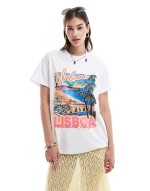 oversized t-shirt with lisbon print in white
