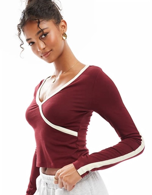 wrap long sve with sporty tipping detail in wine