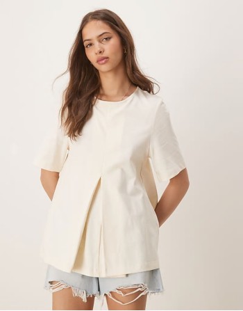 pleat front trapeze t-shirt in white