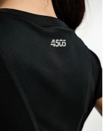 Icon performance t-shirt with quick dry in black