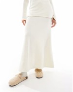 mix and match supersoft maxi skirt in cream