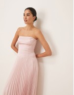 strapless flowy maxi dress in pink