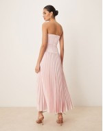 strapless flowy maxi dress in pink