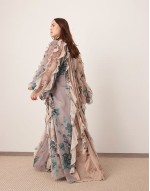 Curve chiffon raw edge ruffle maxi dress with balloon sve in mixed floral print