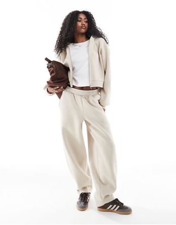 jogger co ord in oatmilk