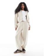 jogger co ord in oatmilk